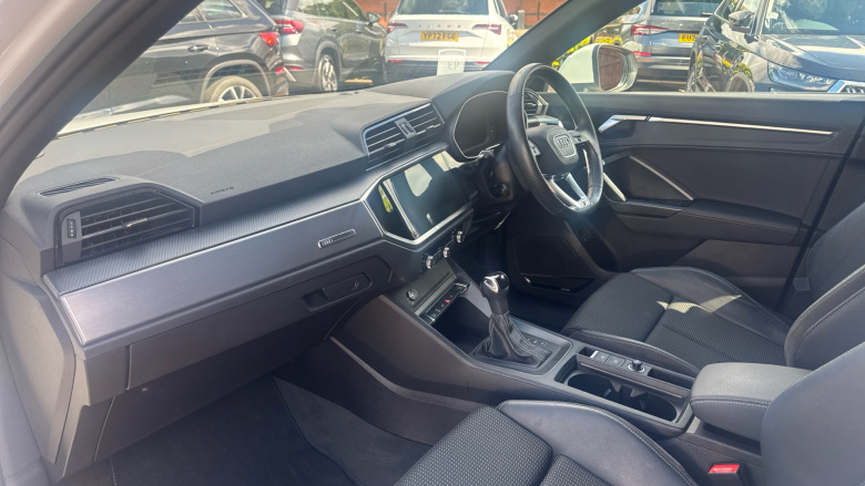 Audi Q3 45 TFSI e S Line 5dr S Tronic Estate